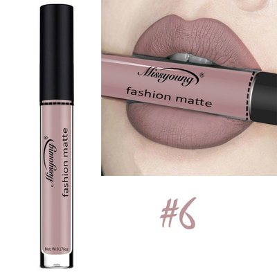 Glossy Kiss