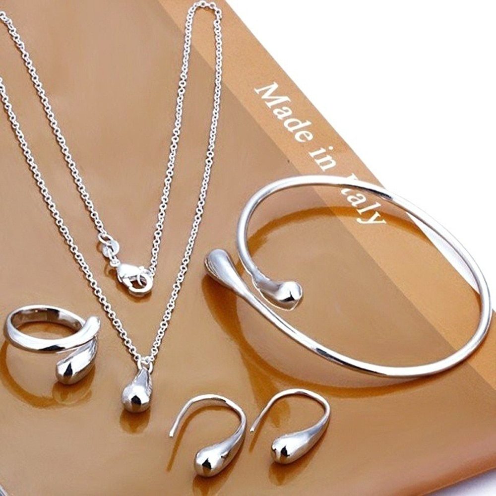 Oval Earring Set