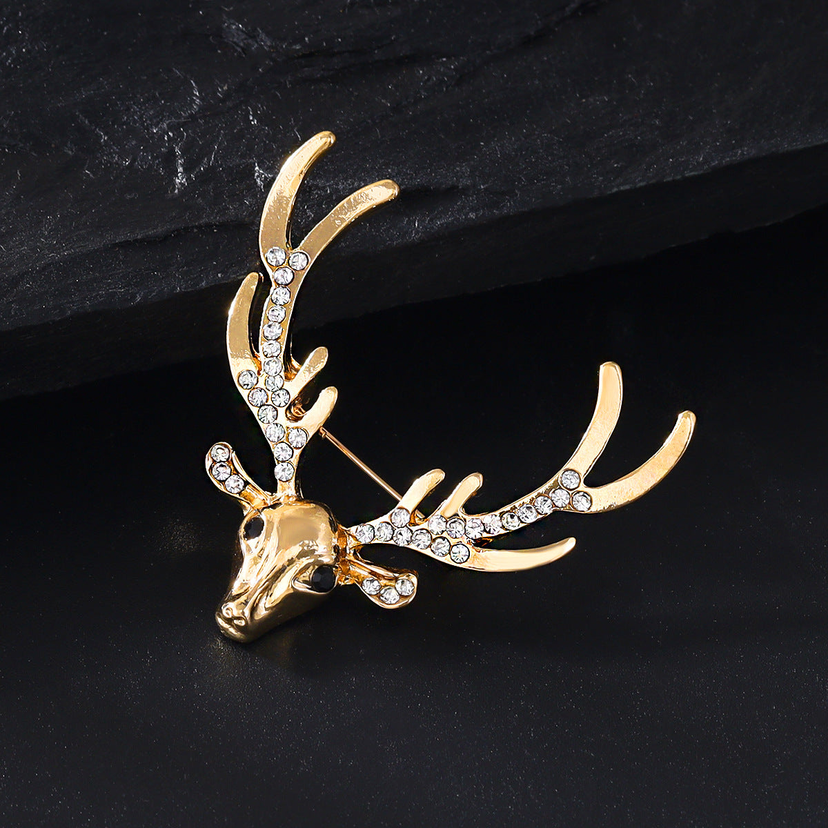 BroochSphere
