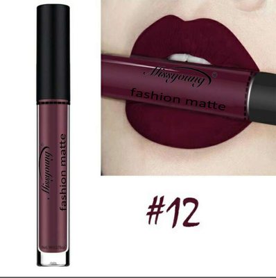 Glossy Kiss