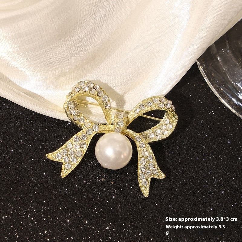 BroochNest