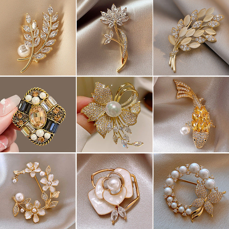 BroochNest