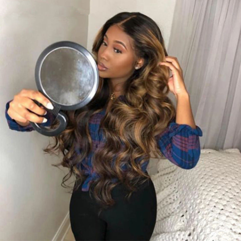 Wig Medium Dyed Gradient Gold Long Roll  Wigs