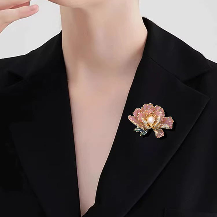 Twinkle Brooch