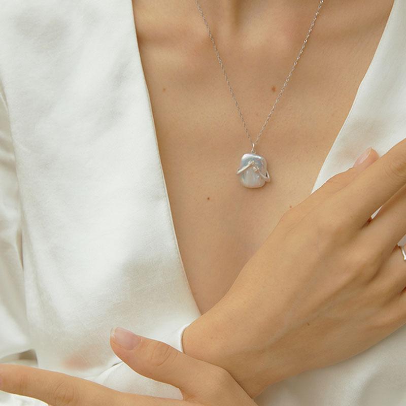 Love Knot Locket