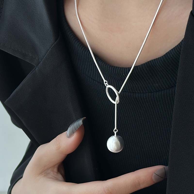 Moonpetal Choker