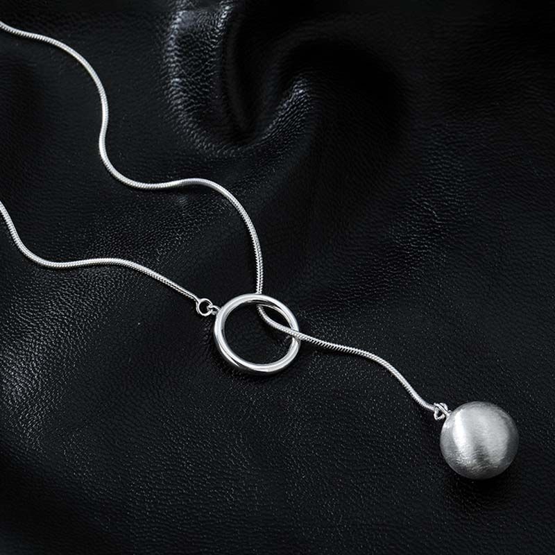 Moonpetal Choker