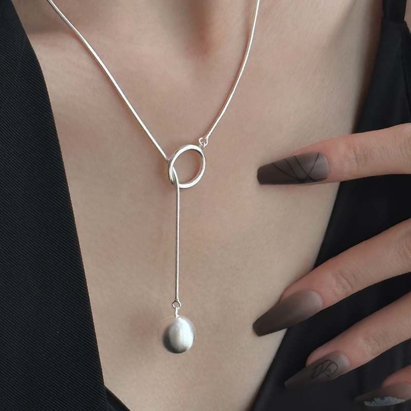 Moonpetal Choker