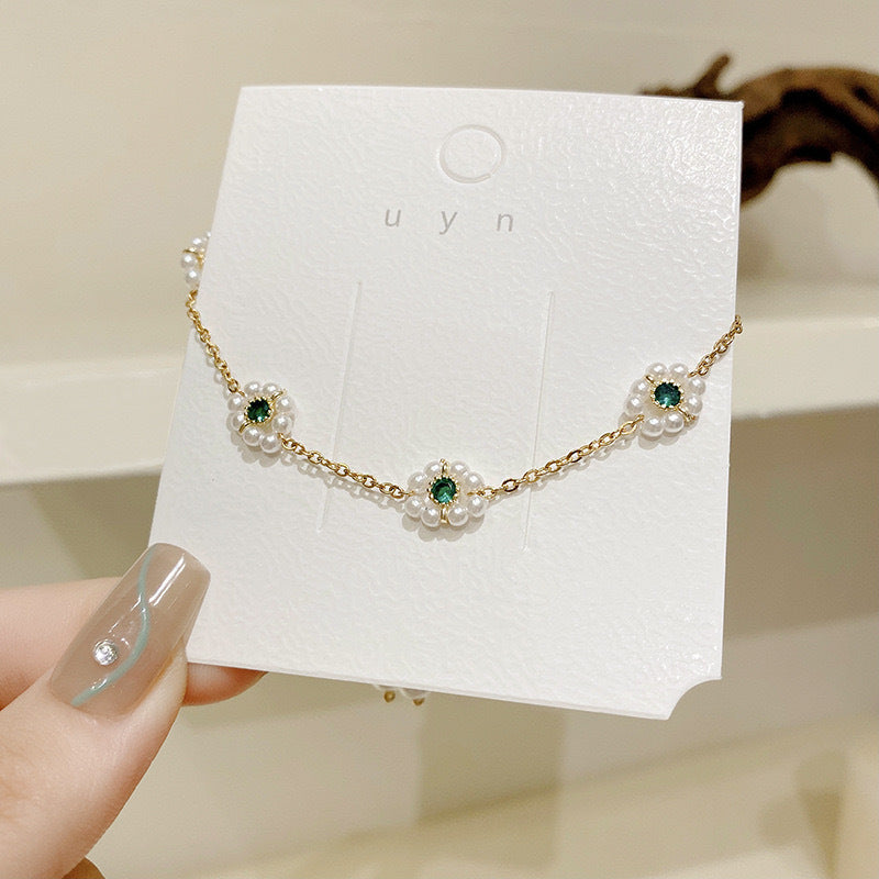 Pearl Flower