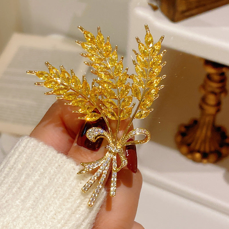 BroochNest