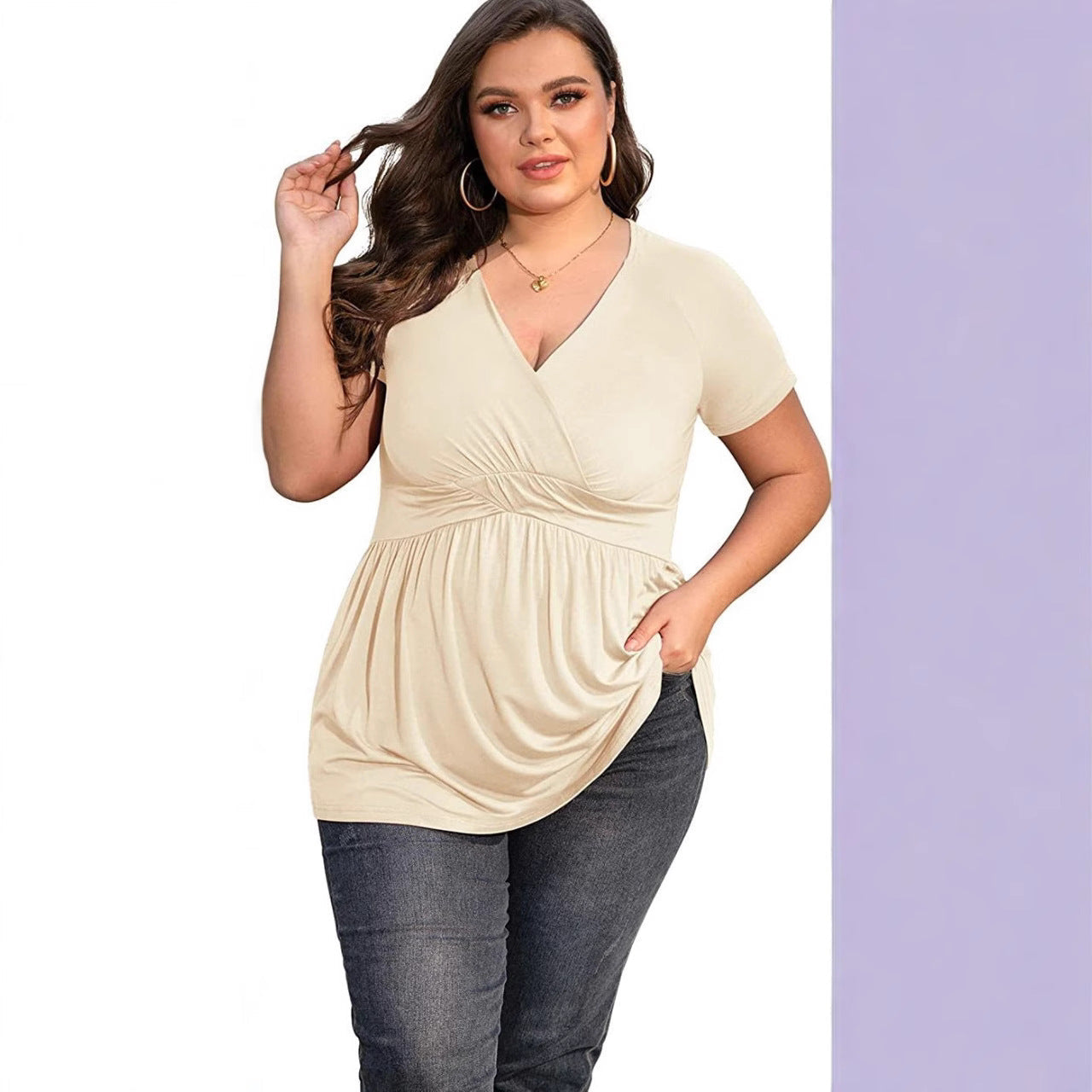Women's Plus Size T-shirt V-neck